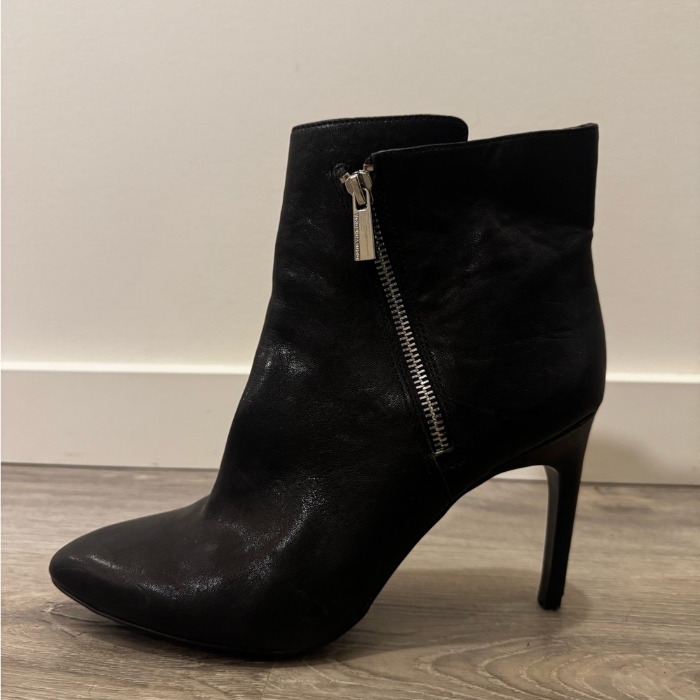 Vince Camuto CHANTEL Black Heeled Boots